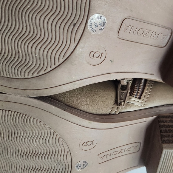 Arizona Jean Company Brown Ankle Booties with Side Zipper - Picture 8 of 8